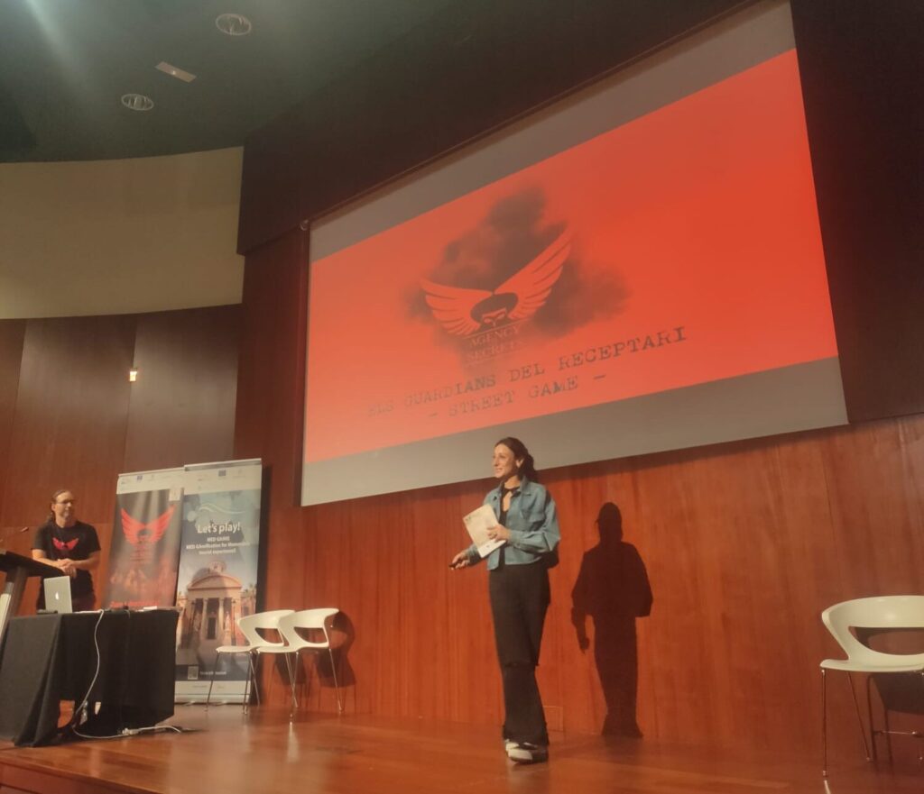 MED GAIMS: Presentación Oficial de la Agency of Secrets